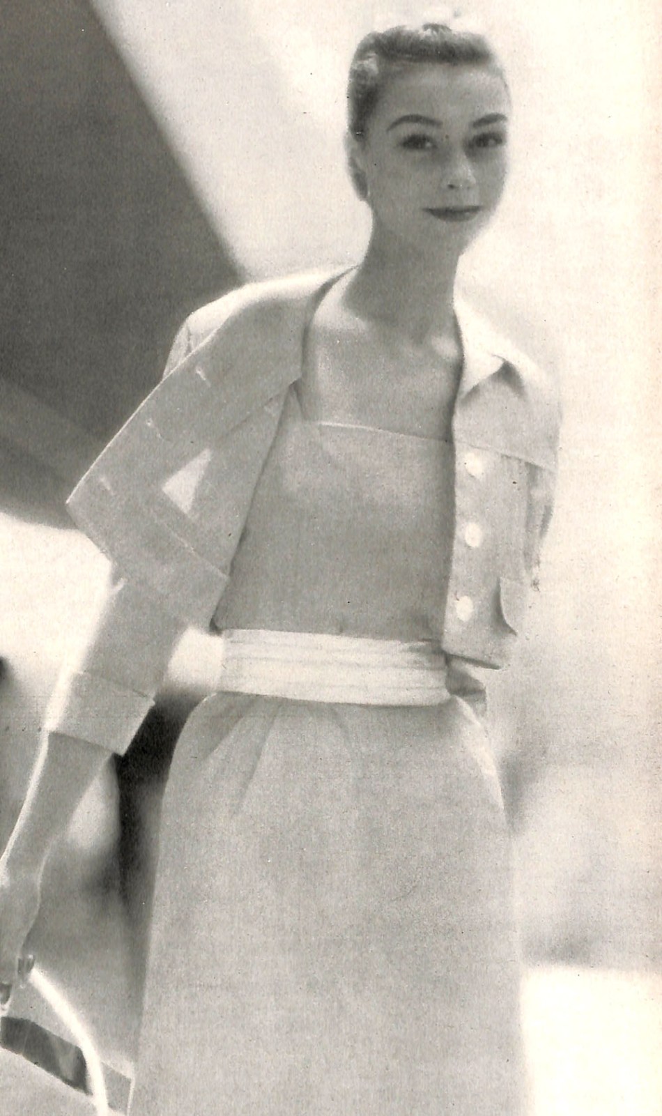 country-store-vogue-july-1954-125-19d